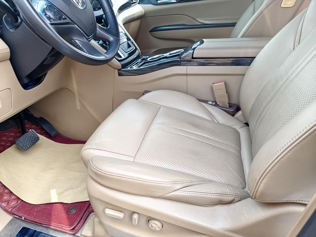 Buick GL8 Модель 2018 года ES 28T Exclusive Country VI – фото 7