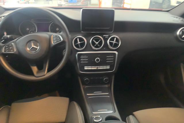 Mercedes-Benz A-Class Import 2016 A 180 – фото 14