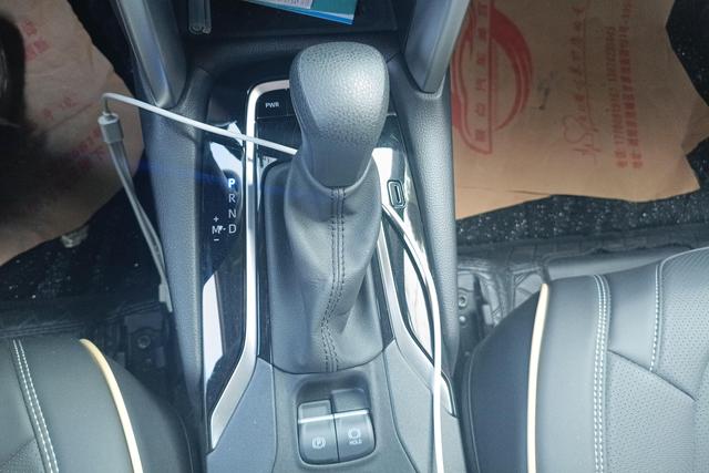 Frontlander 2023 2.0L CVT Leader – фото 16