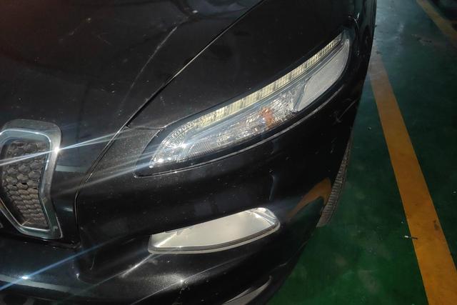 Jeep Cherokee 2017 2.4L Leading – фото 2