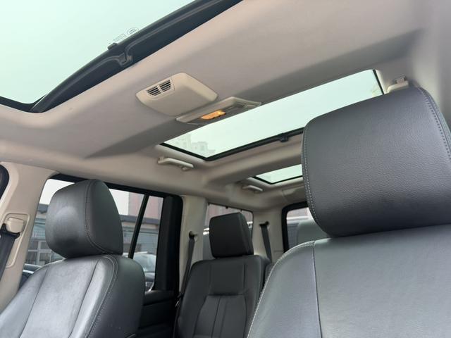 Land Rover Discovery 2016 модификация 3.0 SC Obsidian Black Collector Edition Edition SE – фото 8