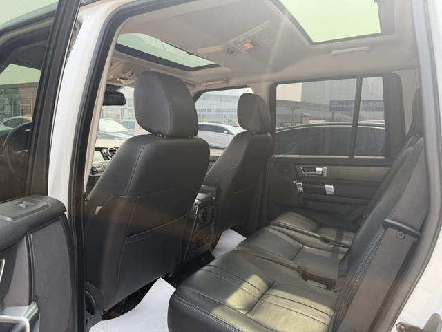 Land Rover Discovery 2016 модификация 3.0 SC Obsidian Black Collector Edition Edition SE – фото 9