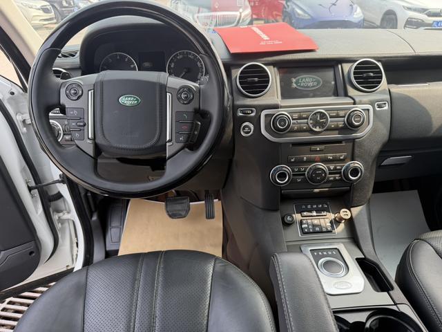 Land Rover Discovery 2016 модификация 3.0 SC Obsidian Black Collector Edition Edition SE – фото 11