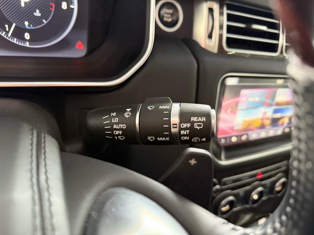 Land Rover Range Rover 2017 3.0T Auto 4WD 5-Seat Parallel Import – фото 11