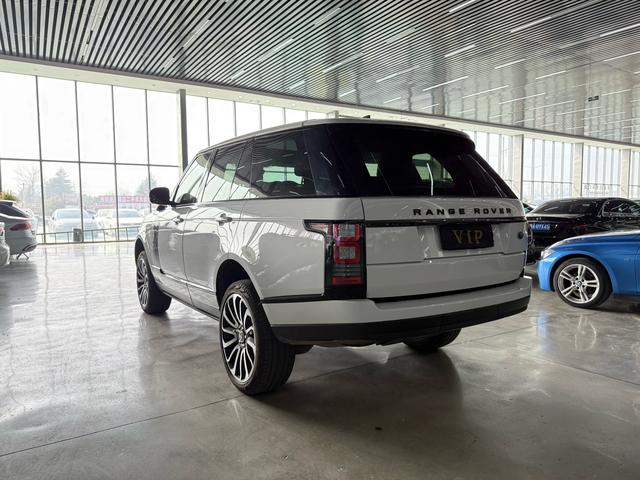 Land Rover Range Rover 2017 3.0T Auto 4WD 5-Seat Parallel Import – фото 31
