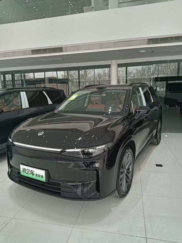 Leapmotor C16 2026 модификация EV Edition 630 Lidar Zhizun Edition 6 seat