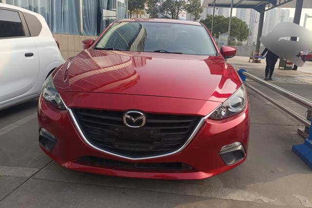 Mazda3 Axela 2014 Sedan 1.5L Manual Comfort – фото 3