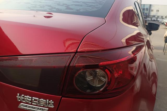 Mazda3 Axela 2014 Sedan 1.5L Manual Comfort – фото 8