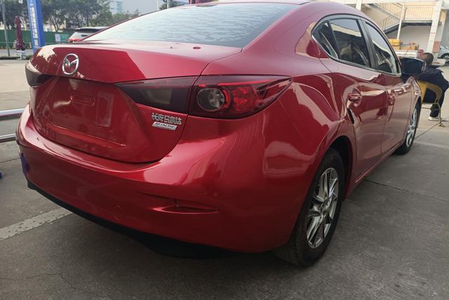 Mazda3 Axela 2014 Sedan 1.5L Manual Comfort – фото 9