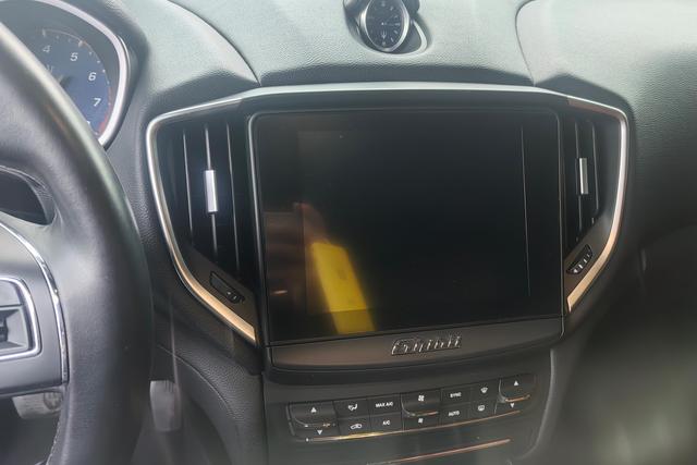 Ghibli Модель 2018 года 3.0T 350Hp Standard Edition – фото 15