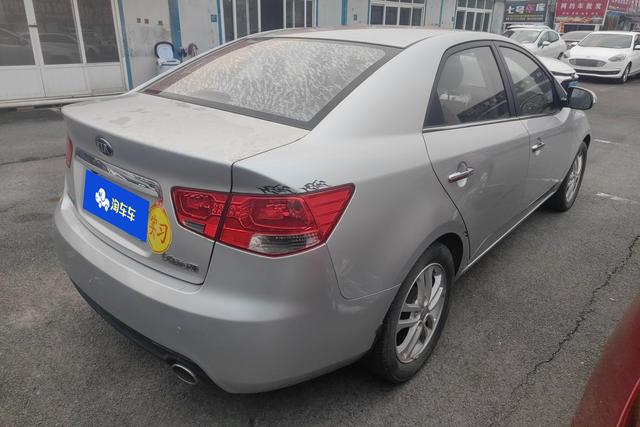 Kia Forte 2012 модификация 1.6L AT Premium Memorial Edition – фото 9