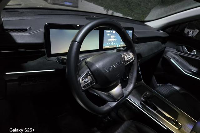 EXEED Lingyun Раздел 2023 Lynk 400T 4WD Exeed Zun Edition – фото 13