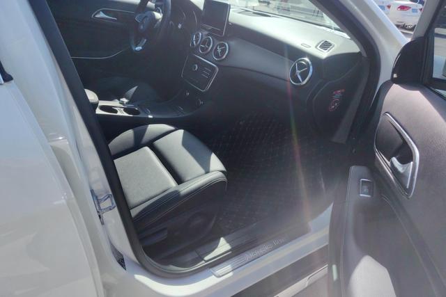 Mercedes-Benz GLA 2017 GLA 200 Dynamic – фото 6