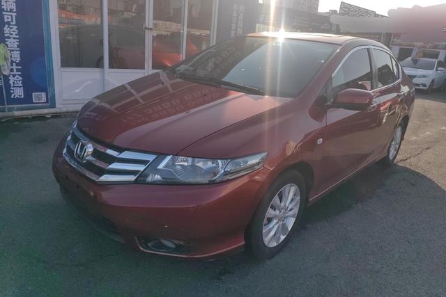 Feng f an Classic 2012 модификация 1.5L автоматическое Elite Edition – фото 1