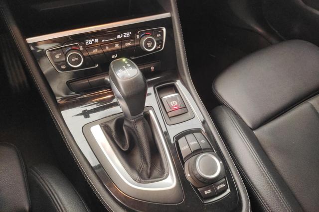 BMW 2 Series Gran Tourer 2016 218i Sport Design Package – фото 16