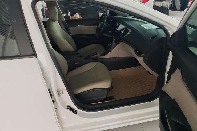 Buick Excelle 2015 модификация 15N Automatic Elite – фото 6