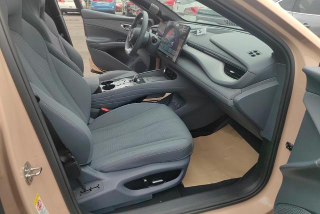 **Seal 06GT** 2025 модификация 605 2WD Relang Edition – фото 6