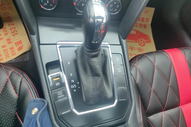 Volkswagen Lamando 2019 230TSI DSG Fashion China V I – фото 16