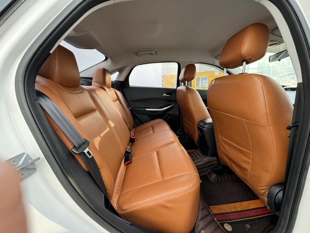 Ford Focus Sedan 2019 Facelift 1.5L Automatic Value Enjoyment TPMS China VI – фото 5
