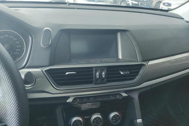 Haval H6 2013 Upgrade 1.5T Manual FWD Elite Модель 2018 года Blue Label Sports Edition 1.5T автоматическое 2WD Elite – фото 15