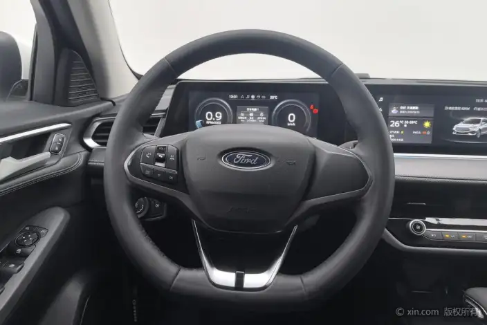 Ford Escort 2021 Model 1.5L Automatic Diamond Edition – фото 14