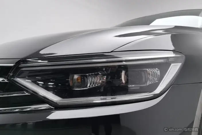 Volkswagen Magotan PHEV 2022 Model Luxury Model – фото 7
