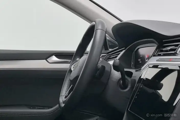 Volkswagen Magotan PHEV 2022 Model Luxury Model – фото 8