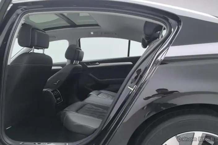 Volkswagen Magotan PHEV 2022 Model Luxury Model – фото 19