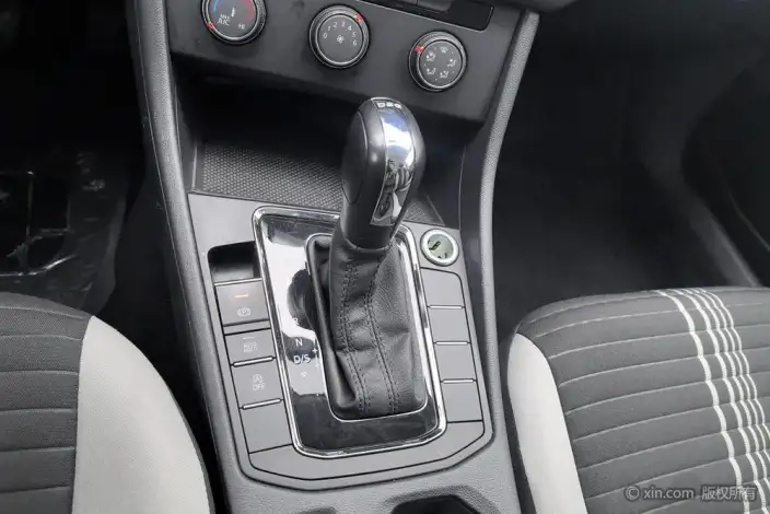 Volkswagen Bora 2024 Model 200TSI DSG Smooth Ride Edition – фото 14
