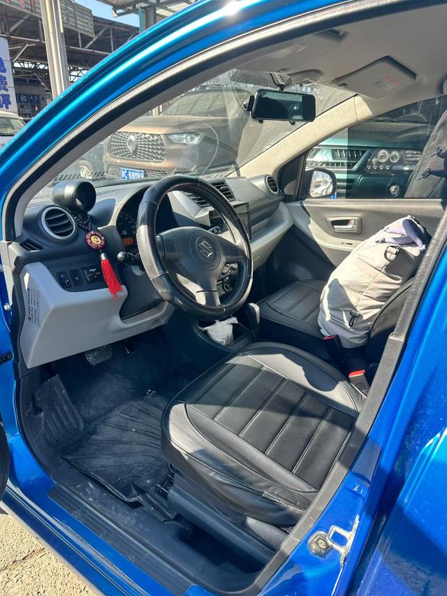 Suzuki Alto 2016 1.0L Automatic Luxury Dynamic – фото 5