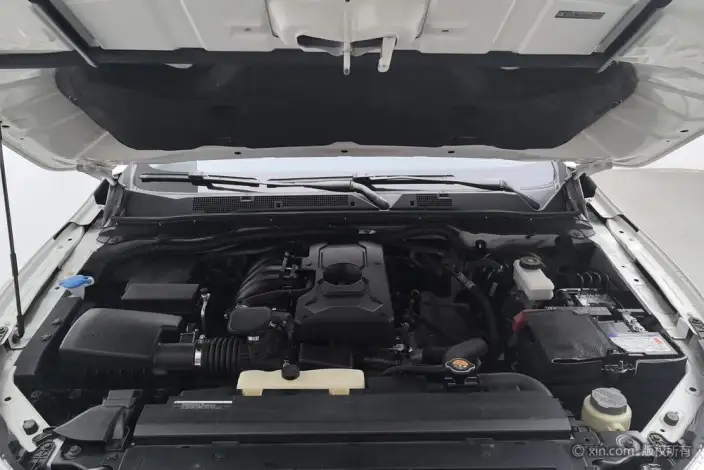 Nissan Terra 2020 Model 2.5L Automatic 4WD Deluxe Edition – фото 5