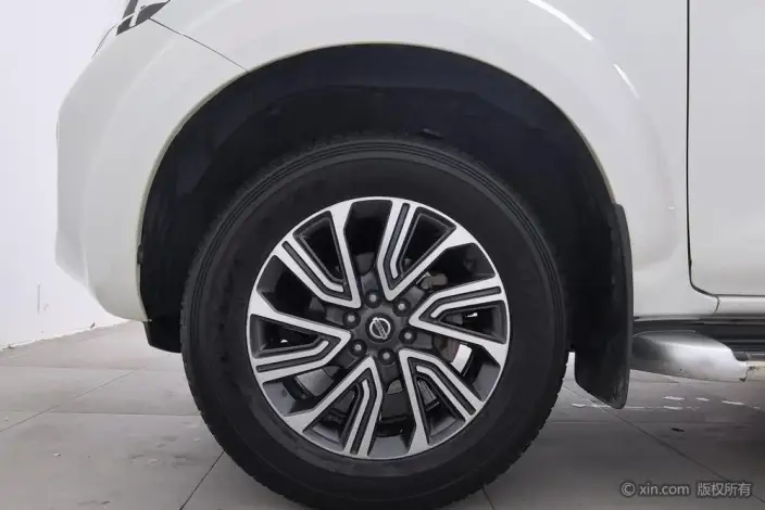 Nissan Terra 2020 Model 2.5L Automatic 4WD Deluxe Edition – фото 11