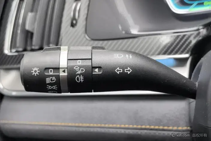 BYD Tang DM 2021 Model DM-i 1.5T 112KM Zunrong Model – фото 16