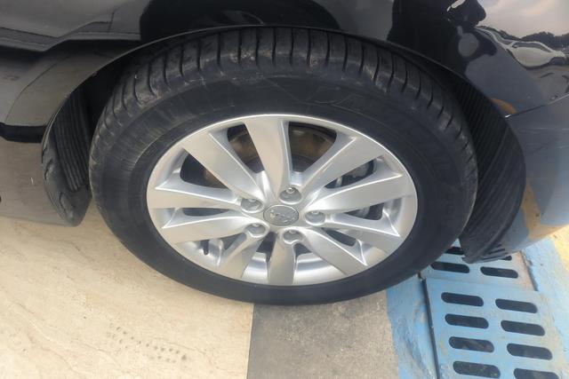 Kia K3 2013 1.6L Manual GLS – фото 5
