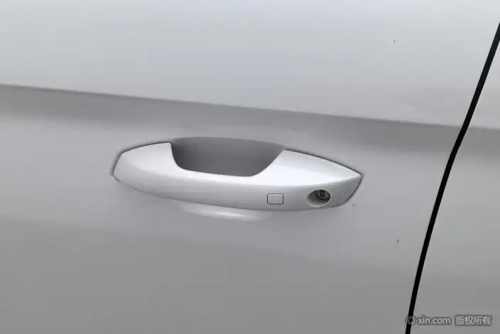 QinL DM 2024 Model DM-i 80KM Leading Model – фото 8