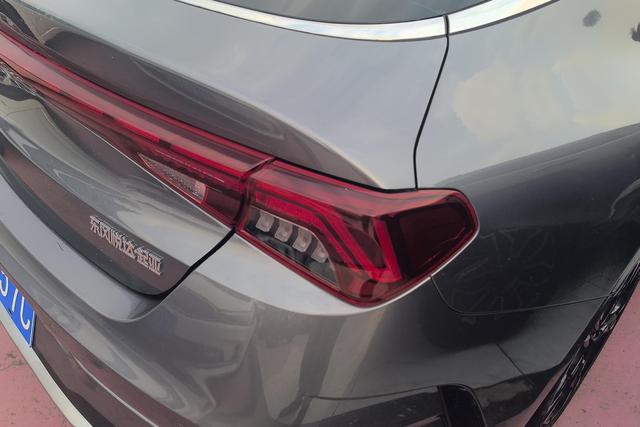 Kia K5 Модель 2020 года 270T CVVD Deluxe Edition – фото 8