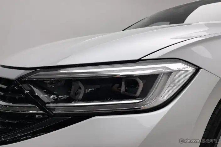Volkswagen Sagitar 2025 Model 300TSI DSG Superior Edition – фото 7