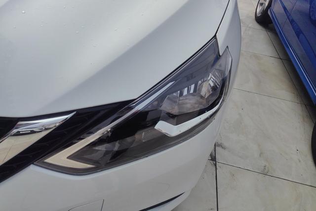 Nissan Sylphy 2022 Classic 1.6 XE CVT Comfort – фото 2