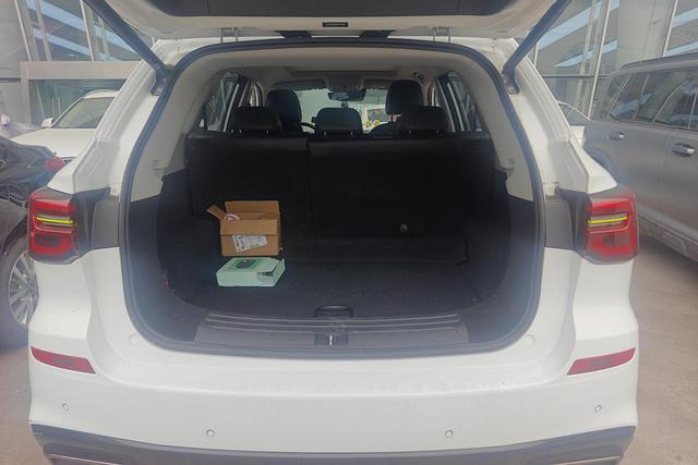 Roewe RX5 2021 PLUS 330TGI Automatic Guochao Smart Premium – фото 11