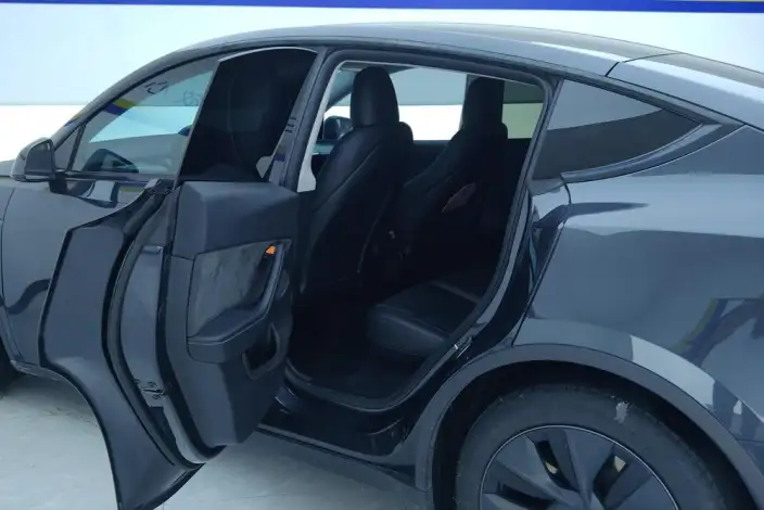 Model Y 2024 Model Rear-wheel drive version – фото 15