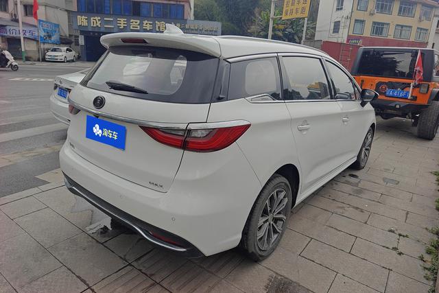 BYD Song MAX Модель 2019 года 1.5T автоматическое Smart Connect Spirior Sport 6 seat National V – фото 9
