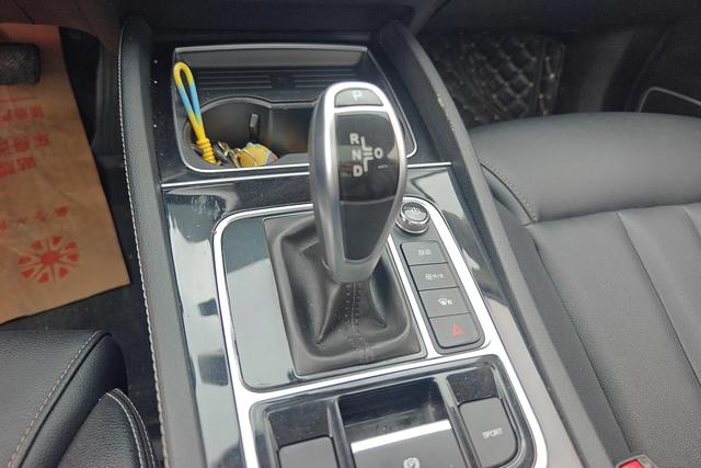 BYD Song MAX Модель 2019 года 1.5T автоматическое Smart Connect Spirior Sport 6 seat National V – фото 16