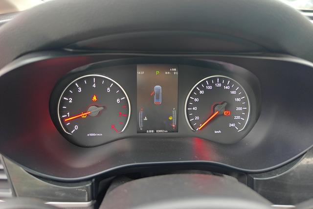 BYD Song MAX Модель 2019 года 1.5T автоматическое Smart Connect Spirior Sport 6 seat National V – фото 17
