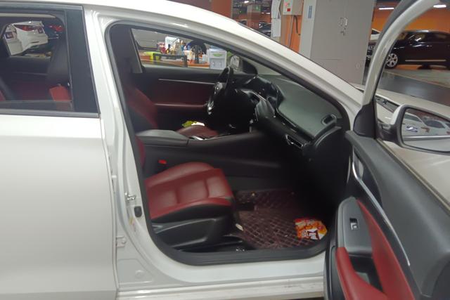 Changan Eado 2020 PLUS Blue Whale NE 1.4T GDI Automatic Flagship – фото 6