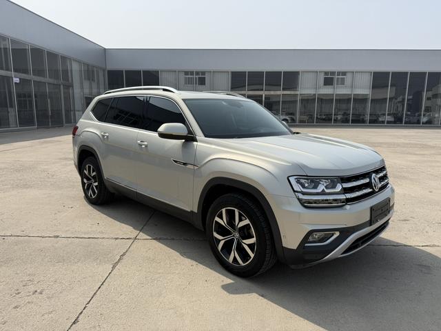 Volkswagen Teramont 2017 380TSI AWD Luxury – фото 3