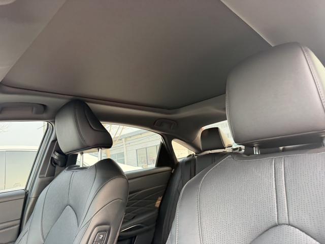 Toyota Avalon 2022 Hybrid 2.5L XLE Premium – фото 9