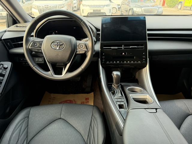 Toyota Avalon 2022 Hybrid 2.5L XLE Premium – фото 11