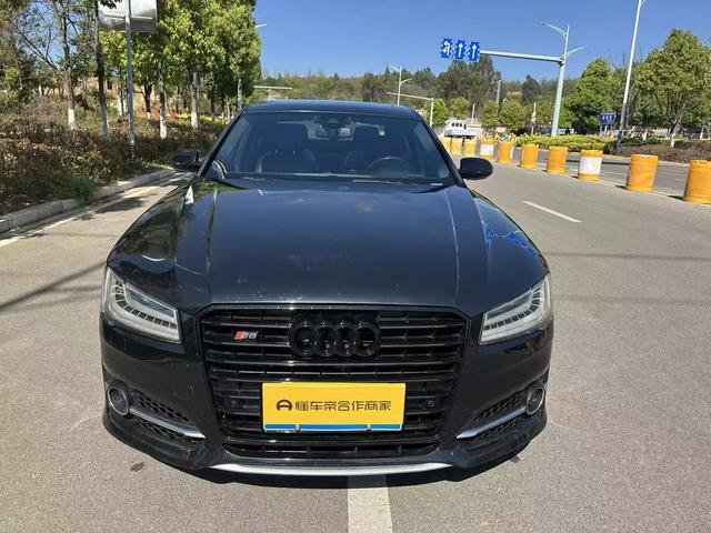 Audi A8 2013 модификация A8L 45 TFSI quattro Exclusive тип – фото 2