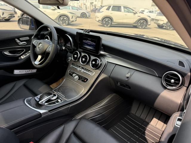 Mercedes-Benz C-Class 2016 C 200 L Sport – фото 12