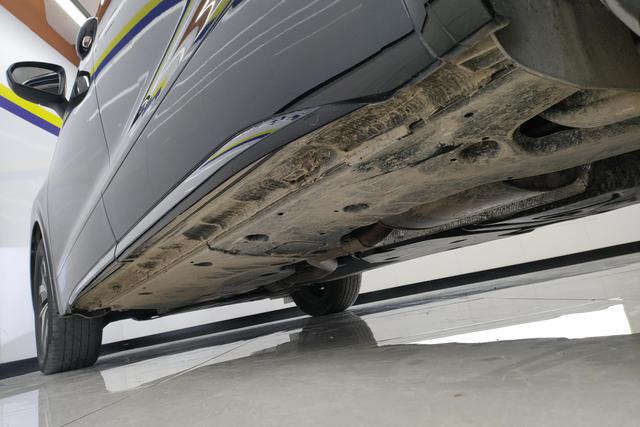 Viloran 2022 380TSI Zunchi Edition – фото 12